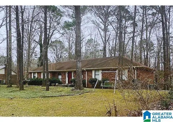 2001 PAWNEE DRIVE, Jasper, AL 35504 - #1