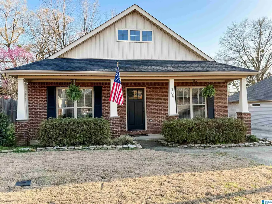 109 STONECREEK PLACE, Calera, AL 35040 - #2