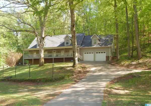 8424 US HIGHWAY 31, Hayden, AL 35079