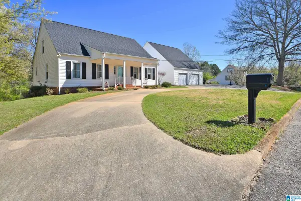 418 WHIPPOORWILL DRIVE, Roanoke, AL 36274