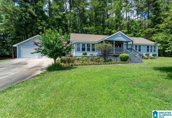 2176 OLD HAYDEN ROAD, Warrior, AL 35180