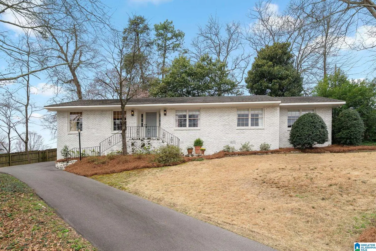 1008 VISTA CIRCLE, Vestavia Hills, AL 35216 - #1