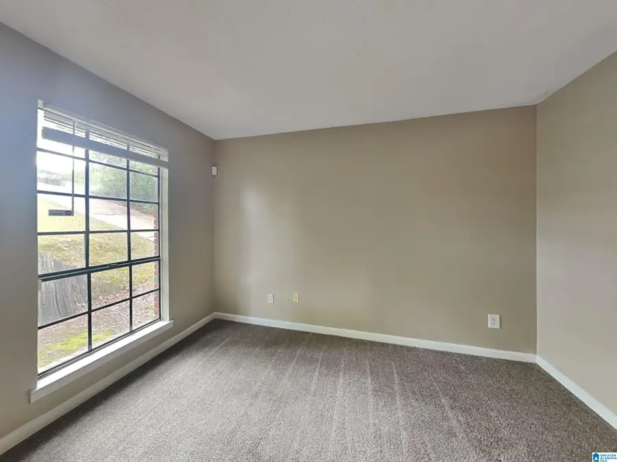 1713 6TH PLACE CIRCLE NW, Center Point, AL 35215 - #3