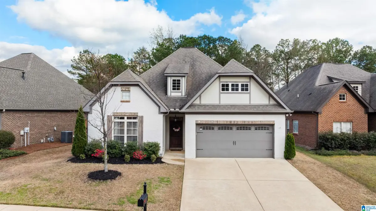 261 KINGSTON CIRCLE, Birmingham, AL 35211 - #1