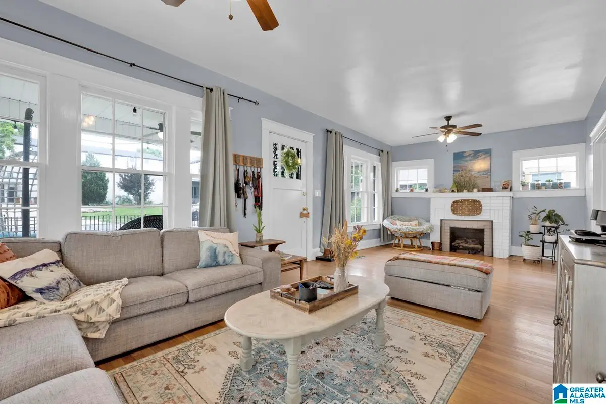 1138 14TH AVENUE, Birmingham, AL 35205 - #1