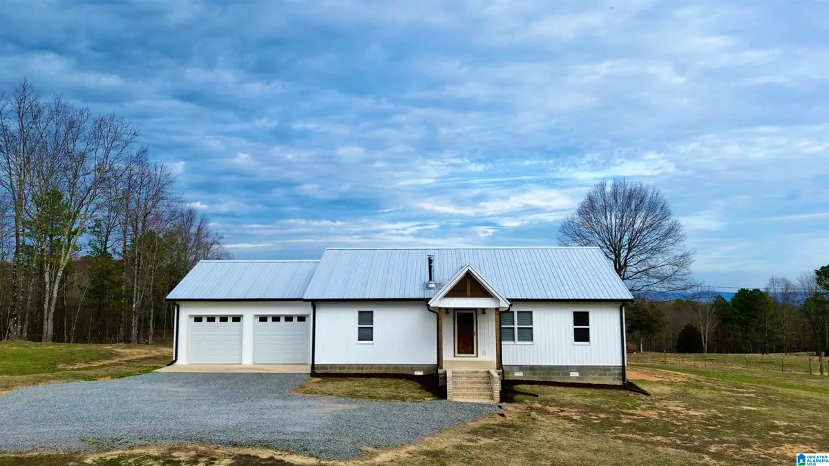 3032 COUNTY ROAD 45, Hayden, AL 35079 - #1