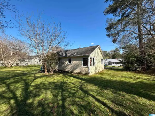 311 OWENS STREET, Warrior, AL 35180