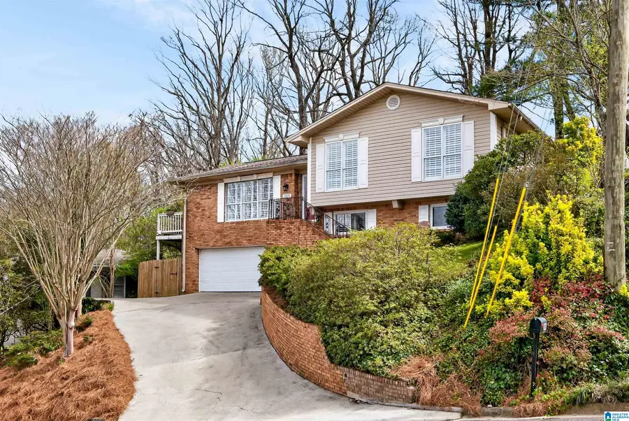 1221 58TH STREET S, Birmingham, AL 35222 - #3