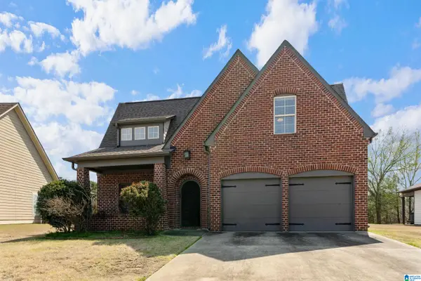 1334 MOUNTAIN LANE, Gardendale, AL 35071