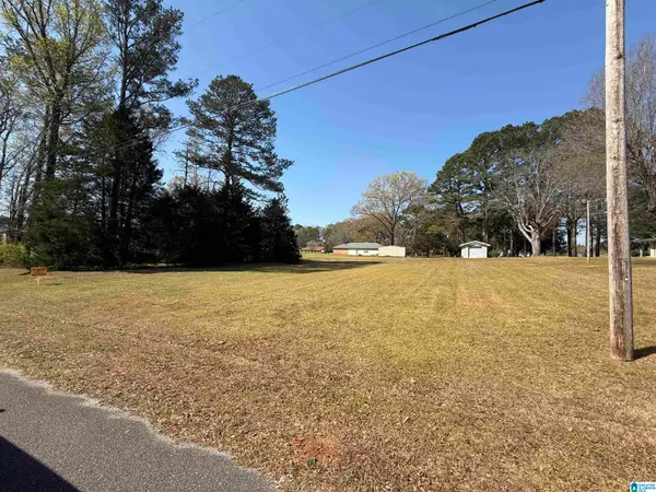 497 TIMBERLANE DRIVE, Centreville, AL 35042