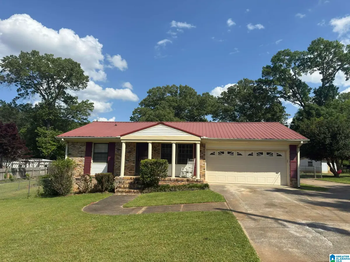 3363 CRESCENT DRIVE, Hueytown, AL 35023 - #1