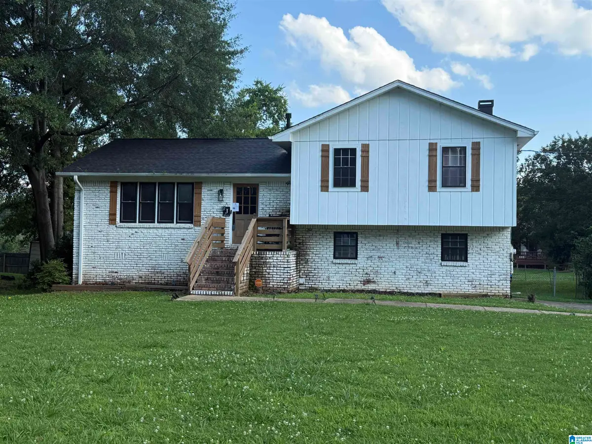 234 HIGHLAND DRIVE, Bessemer, AL 35023 - #1