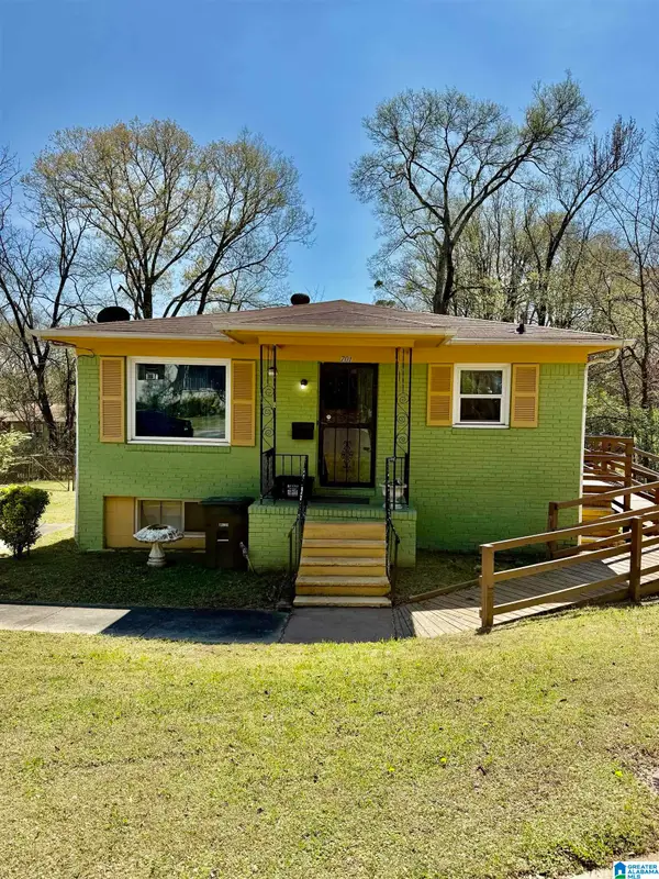 701 71ST PLACE S, Birmingham, AL 35206