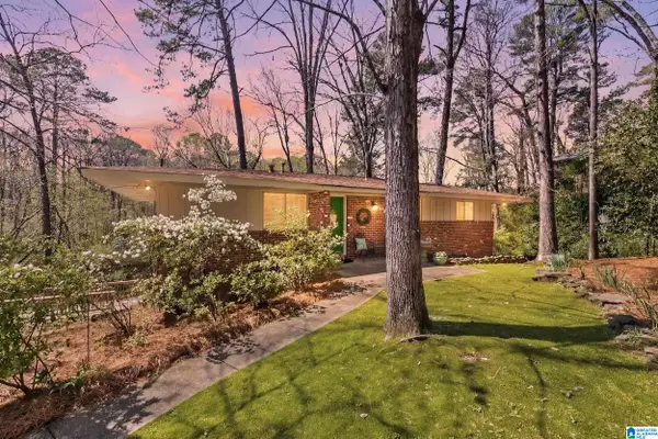 3416 LAUREL VIEW LANE, Hoover, AL 35216