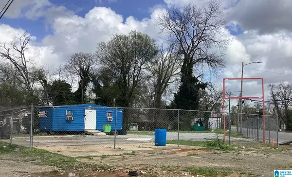 2622 PEARSON AVENUE SW, Birmingham, AL 35211