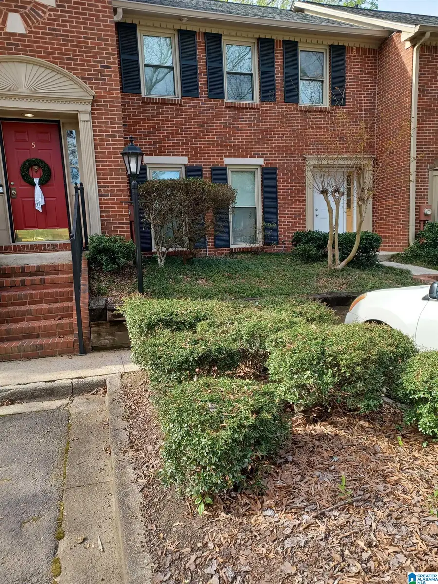 6 ASHFORD CIRCLE, Hoover, AL 35244 - #2