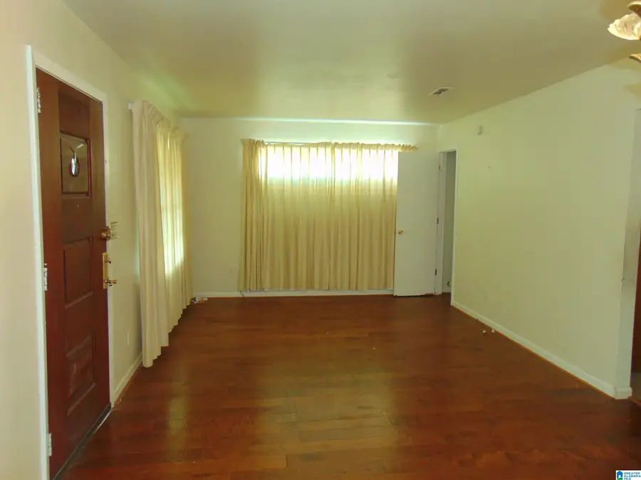 1532 MAPLE AVENUE SW, Birmingham, AL 35211 - #3