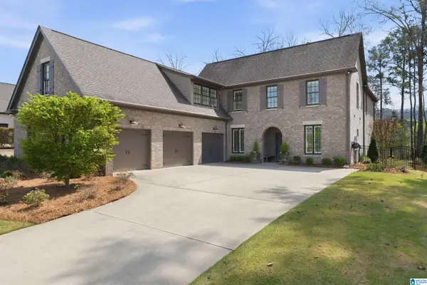 2029 HIGHLAND VILLAGE BEND, Birmingham, AL 35242