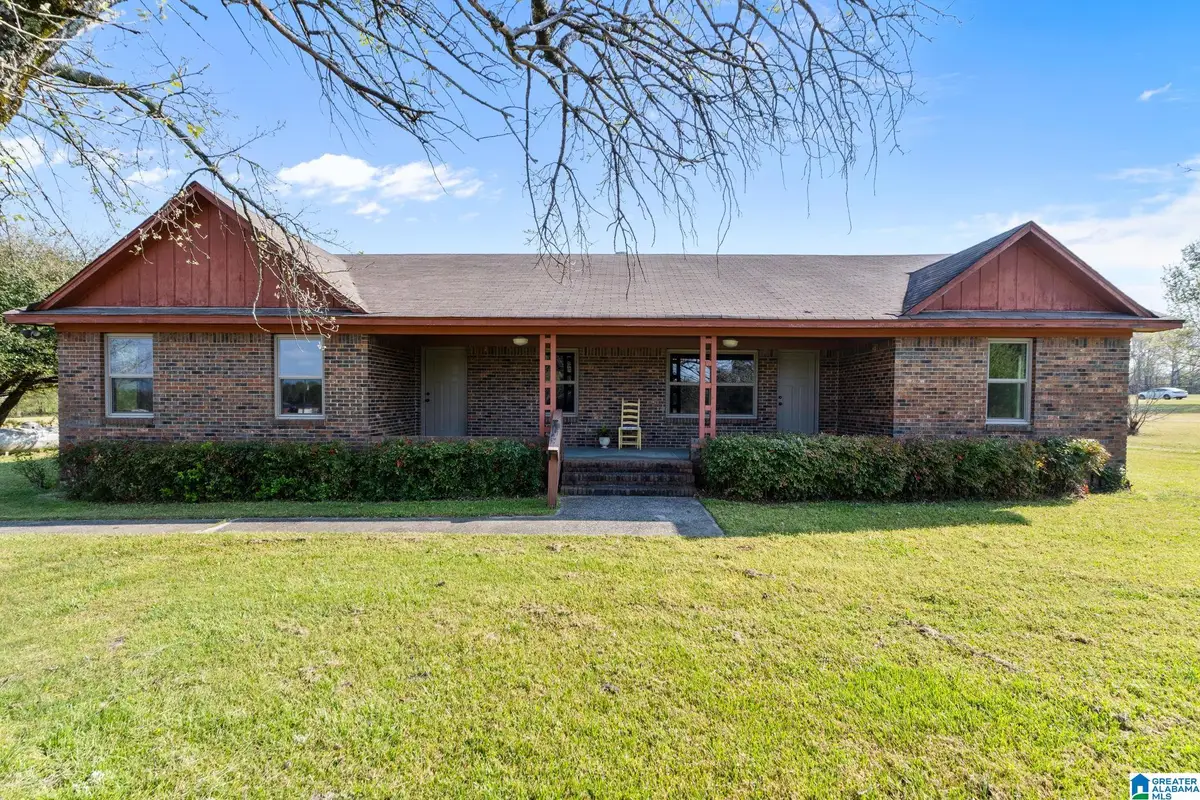 10526 COUNTY ROAD 51, Jemison, AL 35085 - #1