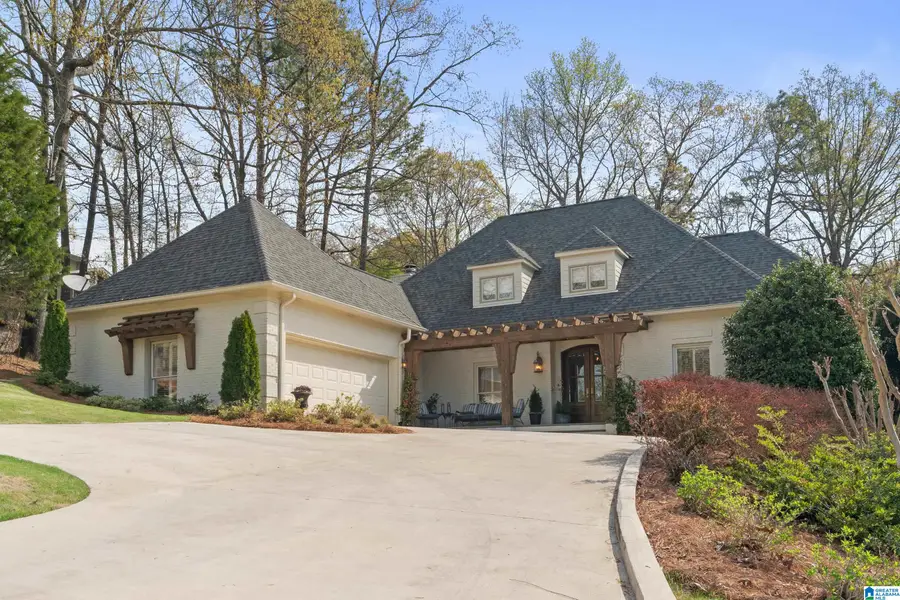 3648 BIRCHWOOD LANE, Vestavia Hills, AL 35243 - #2