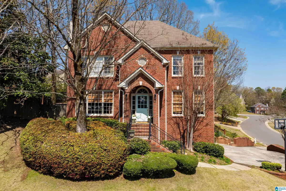 1901 GREEN LEAF CIRCLE, Hoover, AL 35244 - #1