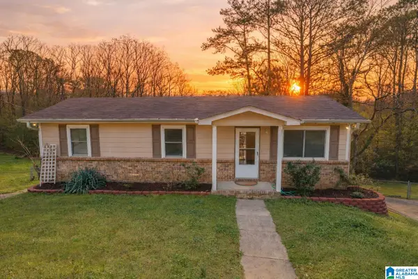 2105 5TH PLACE NE, Center point, AL 35215