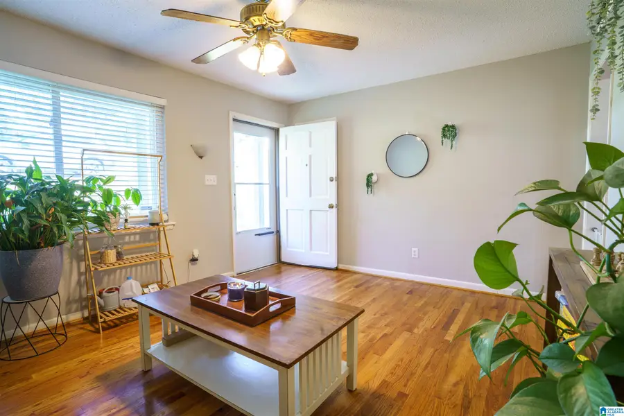 2105 5TH PLACE NE, Center Point, AL 35215 - #2