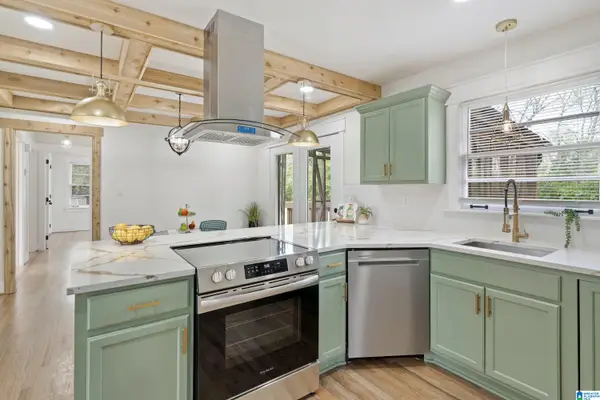 200 MARSHALL DRIVE, Gardendale, AL 35071