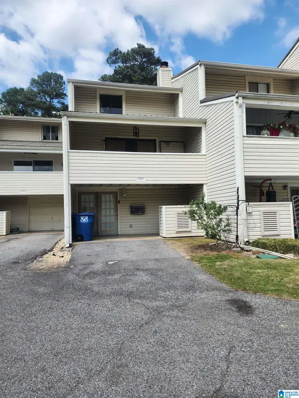 102 RUNNING BROOK ROAD, Hoover, AL 35226