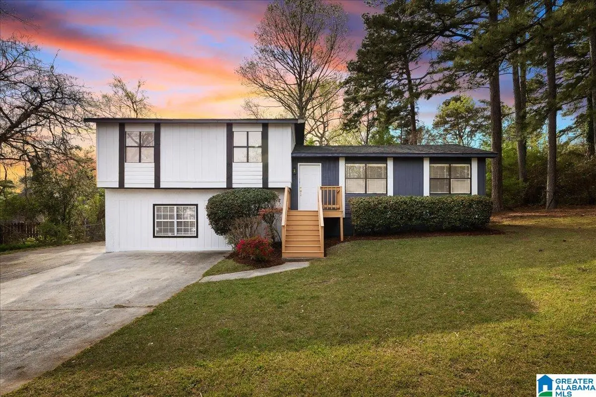 3520 RIDGEVIEW DRIVE, Irondale, AL 35210 - #1