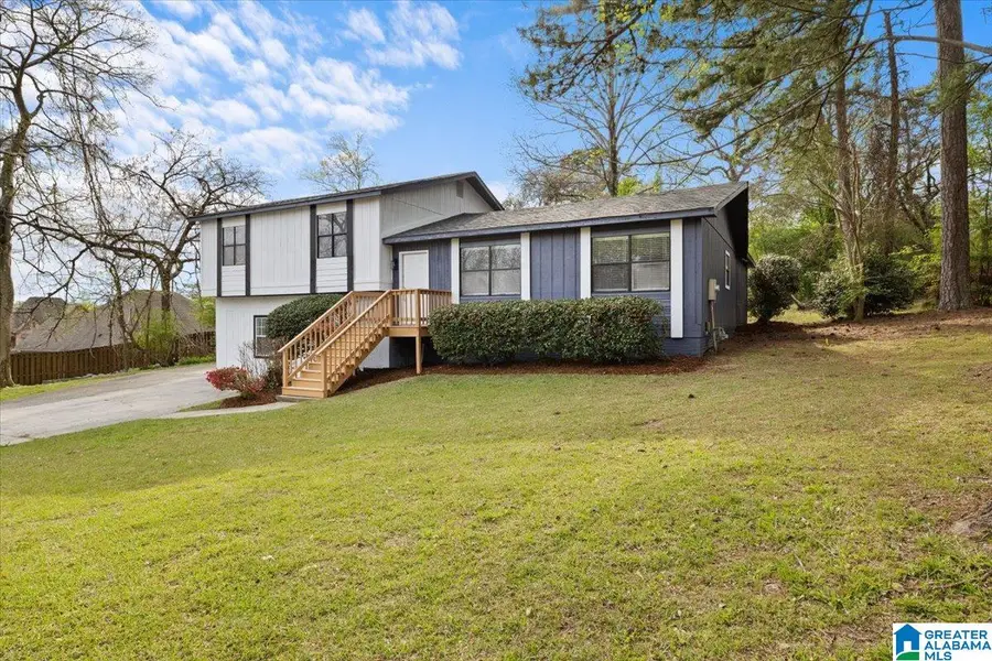 3520 RIDGEVIEW DRIVE, Irondale, AL 35210 - #3