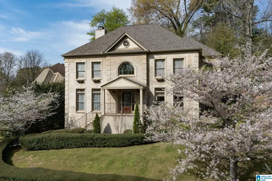 2228 STERLINGWOOD DRIVE, Mountain Brook, AL 35243 - #2