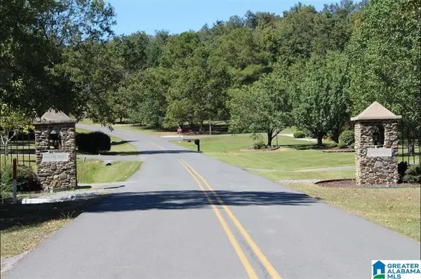 LOT 10 N MONTCREST, Cullman, AL 35057