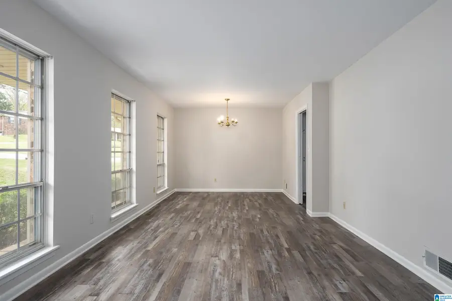 2805 2ND PLACE NW, Center Point, AL 35215 - #3