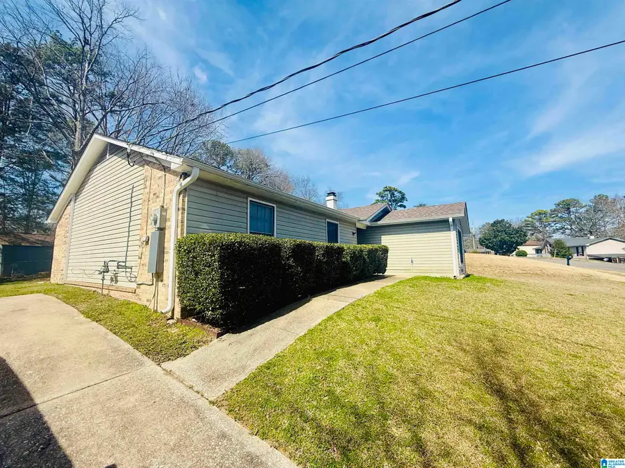 3012 APPLE VALLEY LANE, Birmingham, AL 35215 - #3