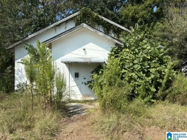 64 3RD STREET, Graysville, AL 35073