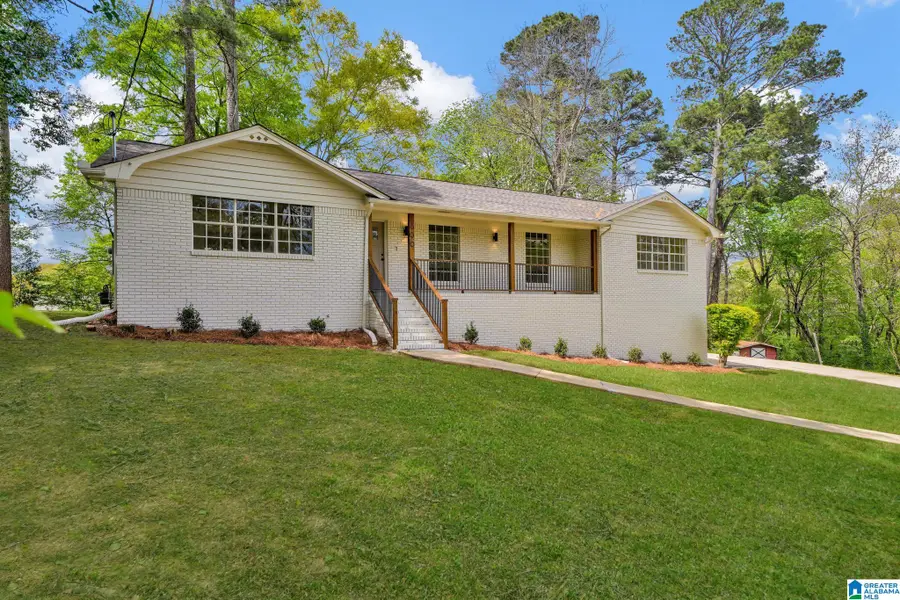 800 3RD TERRACE CIRCLE, Pleasant Grove, AL 35127 - #2