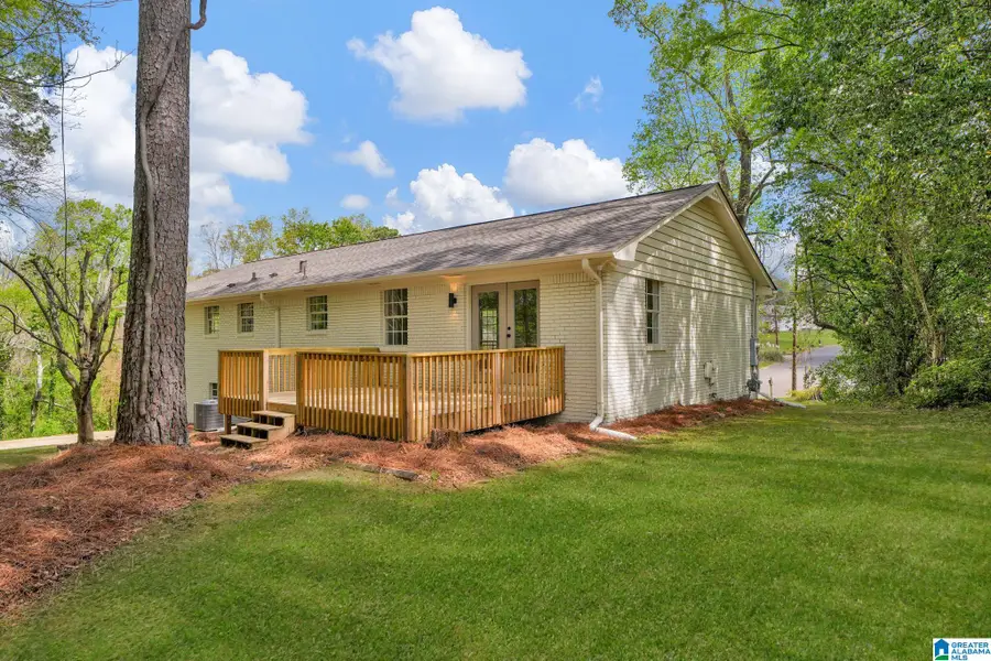 800 3RD TERRACE CIRCLE, Pleasant Grove, AL 35127 - #3