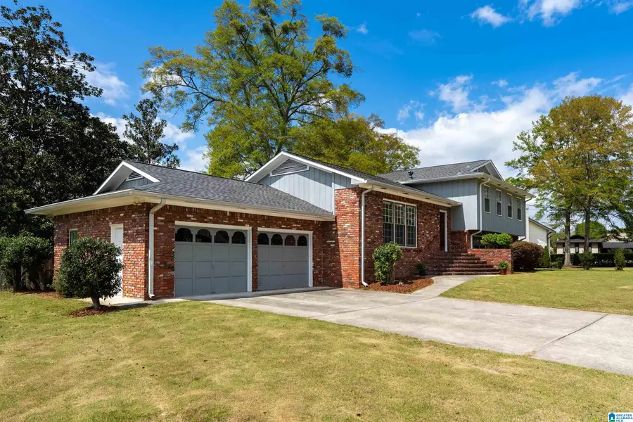 4106 OSSA WINTHA PLACE, Vestavia Hills, AL 35243 - #3