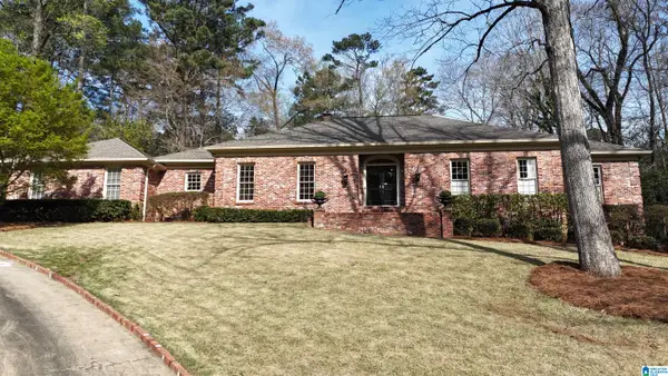 3352 BROOKWOOD ROAD, Mountain brook, AL 35223