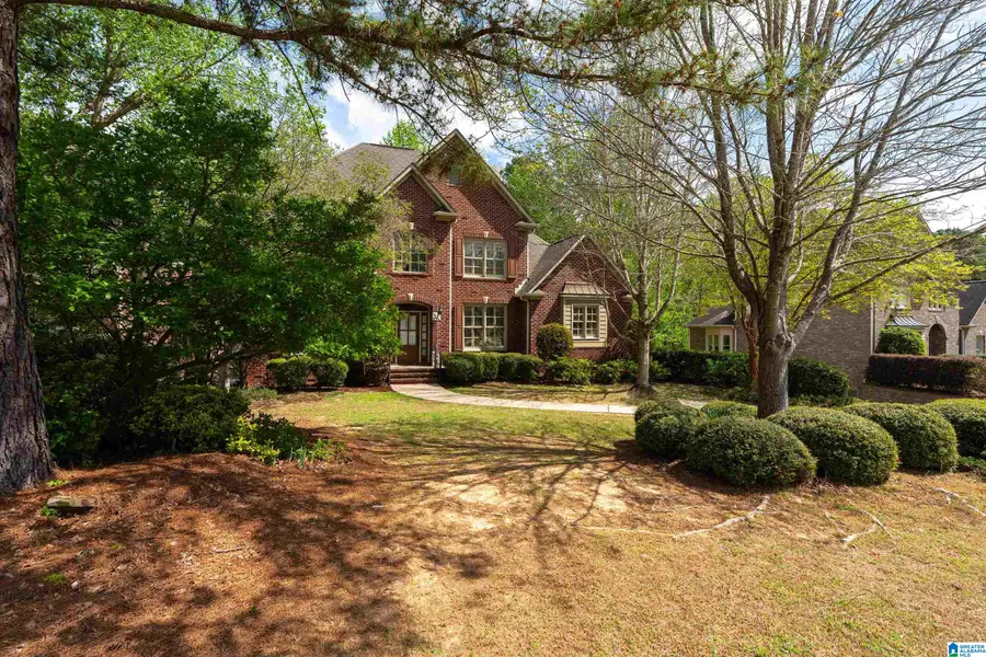 121 AUSTIN CIRCLE, Highland Lakes, AL 35242 - #2