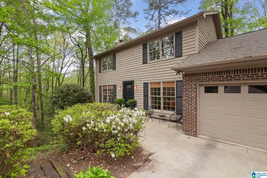 2000 RIDGETOP COURT, Hoover, AL 35244 - #2