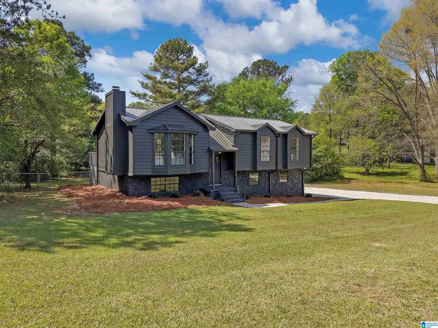 316 WILLOW GLEN COURT, Alabaster, AL 35007 - #2