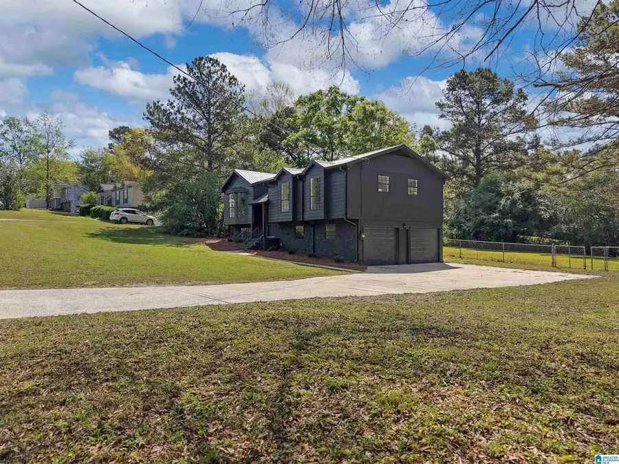 316 WILLOW GLEN COURT, Alabaster, AL 35007 - #3