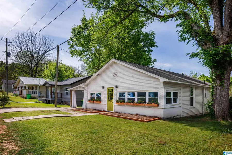 8413 THOMAS AVENUE, Leeds, AL 35094 - #3