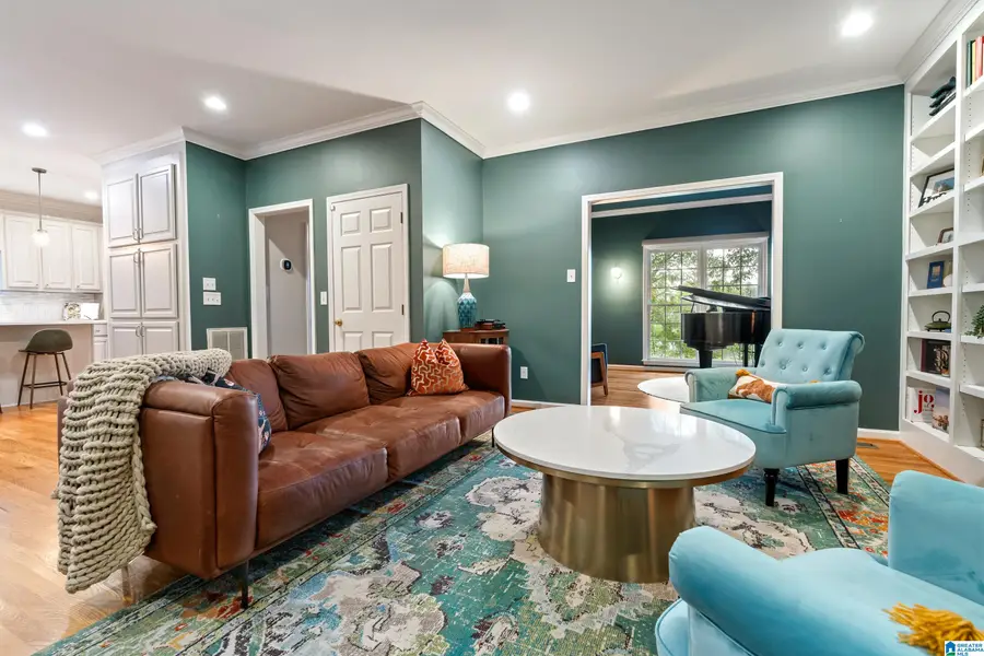 3051 SKYLARK CIRCLE, Hoover, AL 35244 - #3