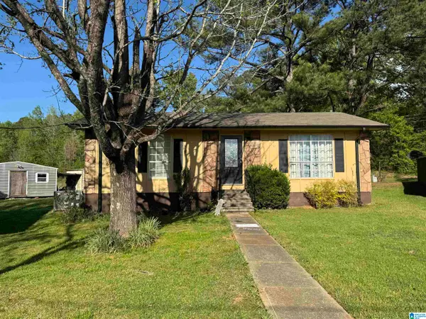 1206 BEAUFORT CIRCLE, Bessemer, AL 35020