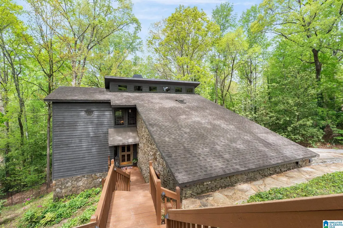 2430 MONTE VISTA DRIVE, Vestavia Hills, AL 35216 - #1