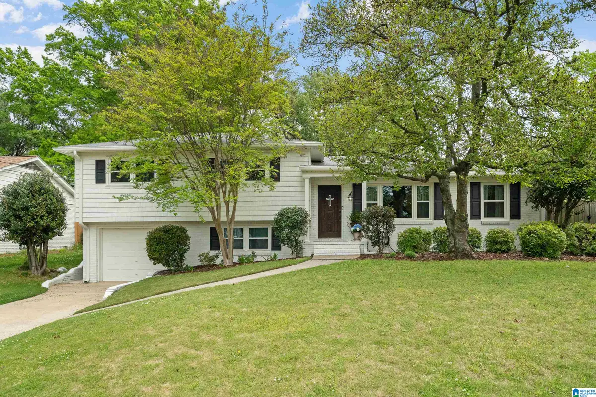 525 EDGEKNOLL DRIVE, Homewood, AL 35209 - #1