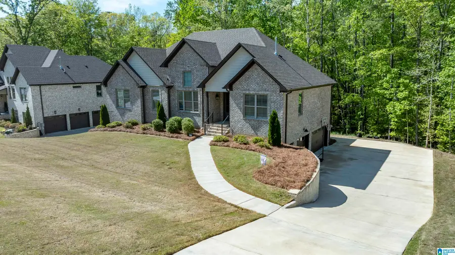 2093 GREY OAKS TERRACE, Pelham, AL 35124 - #3